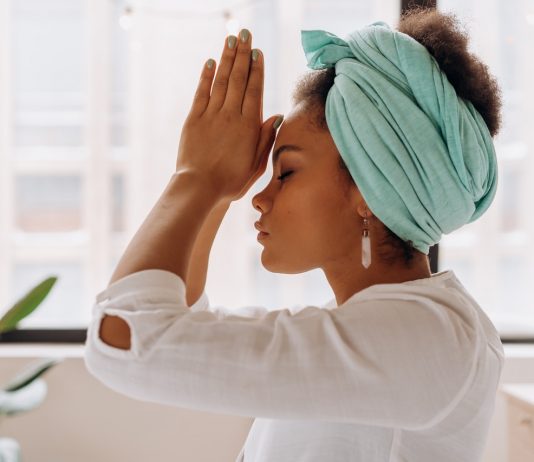 vrouw die therapie volgt